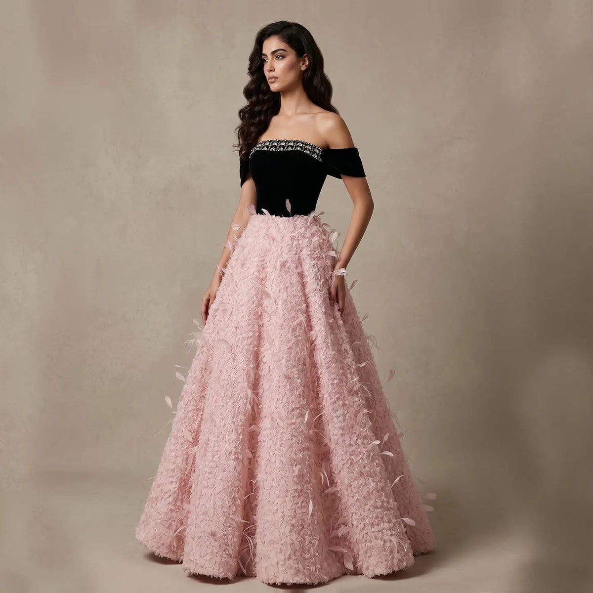 Luxury Black and Pink 3D Floral Feather Strapless Evening Dress SS721