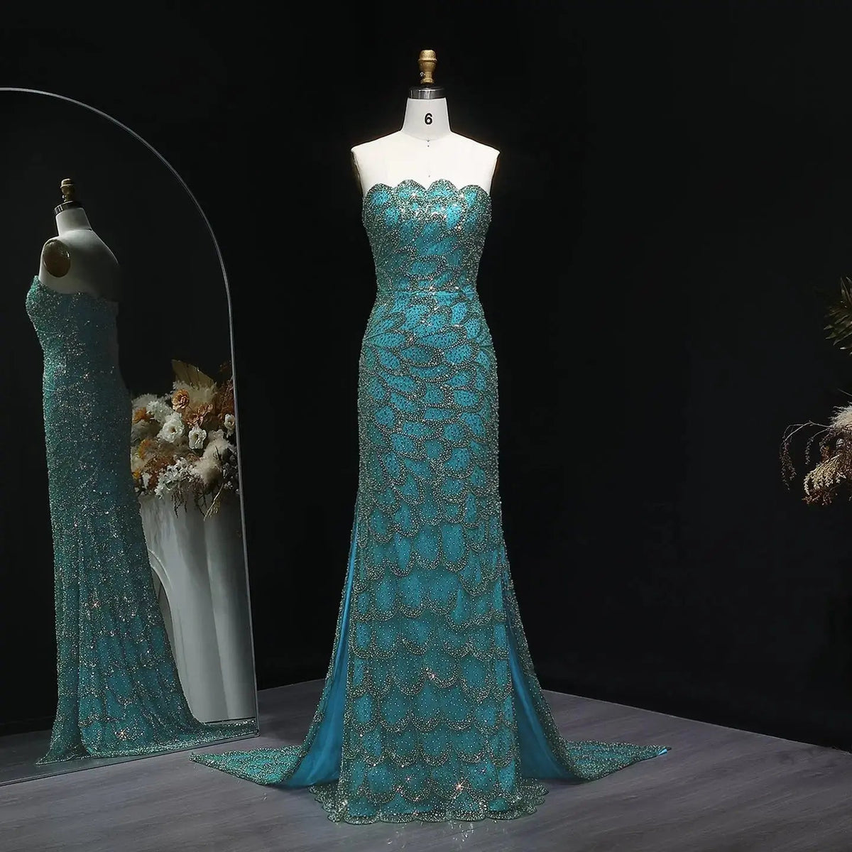 Elegant Strapless Emerald Green Evening Dress SS601