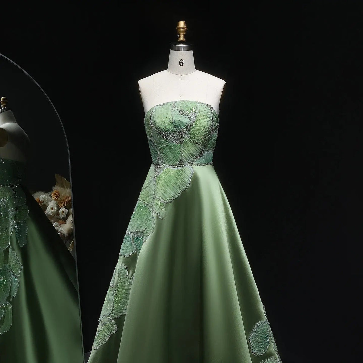 Luxury Green Strapless Embroidered Satin Evening Dress XD077