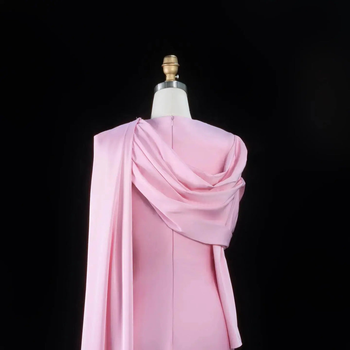 Elegant Off White Satin Arabic Evening Dress with Cape SF536