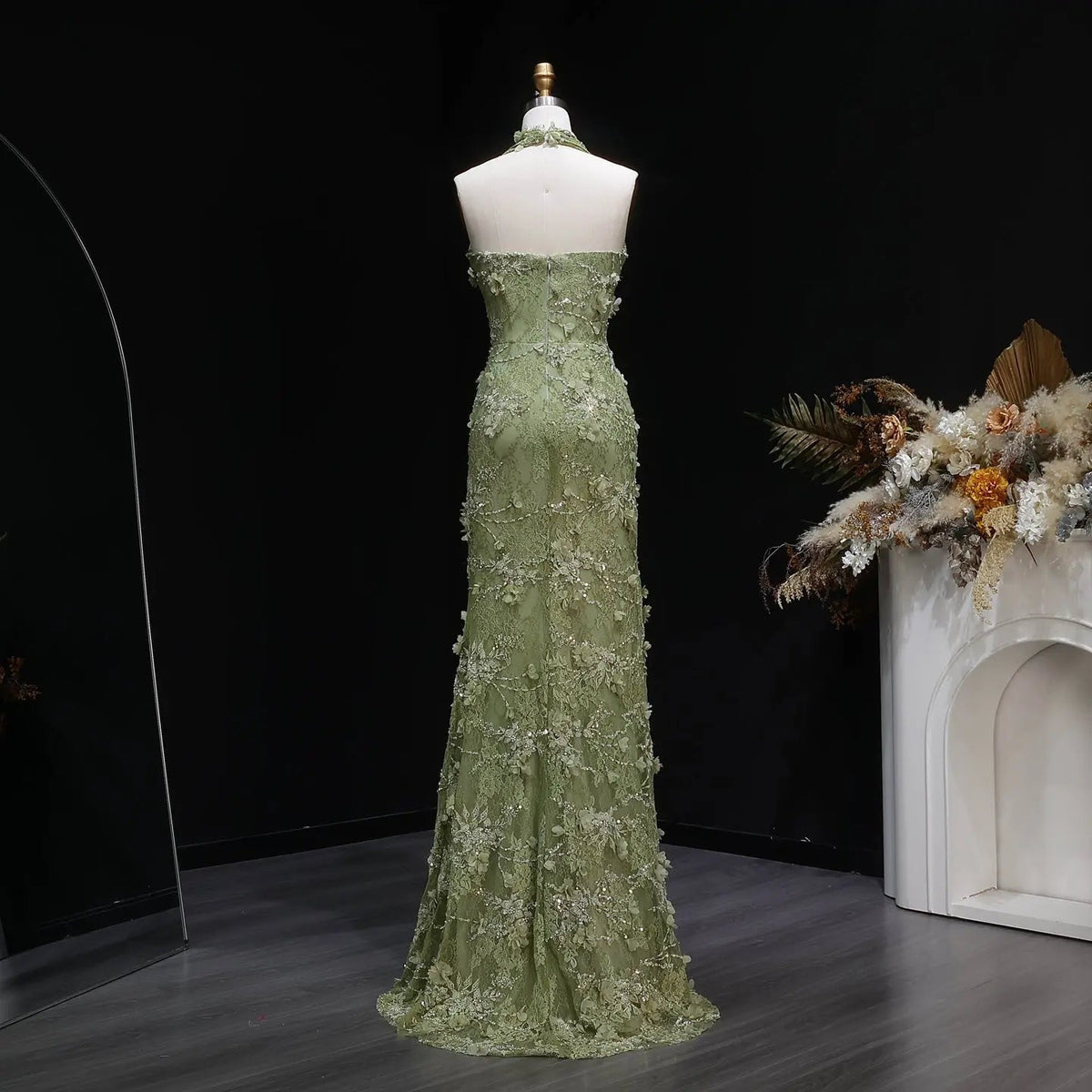 Glamorous Green Halter Lace Evening Dress with Slit SF521