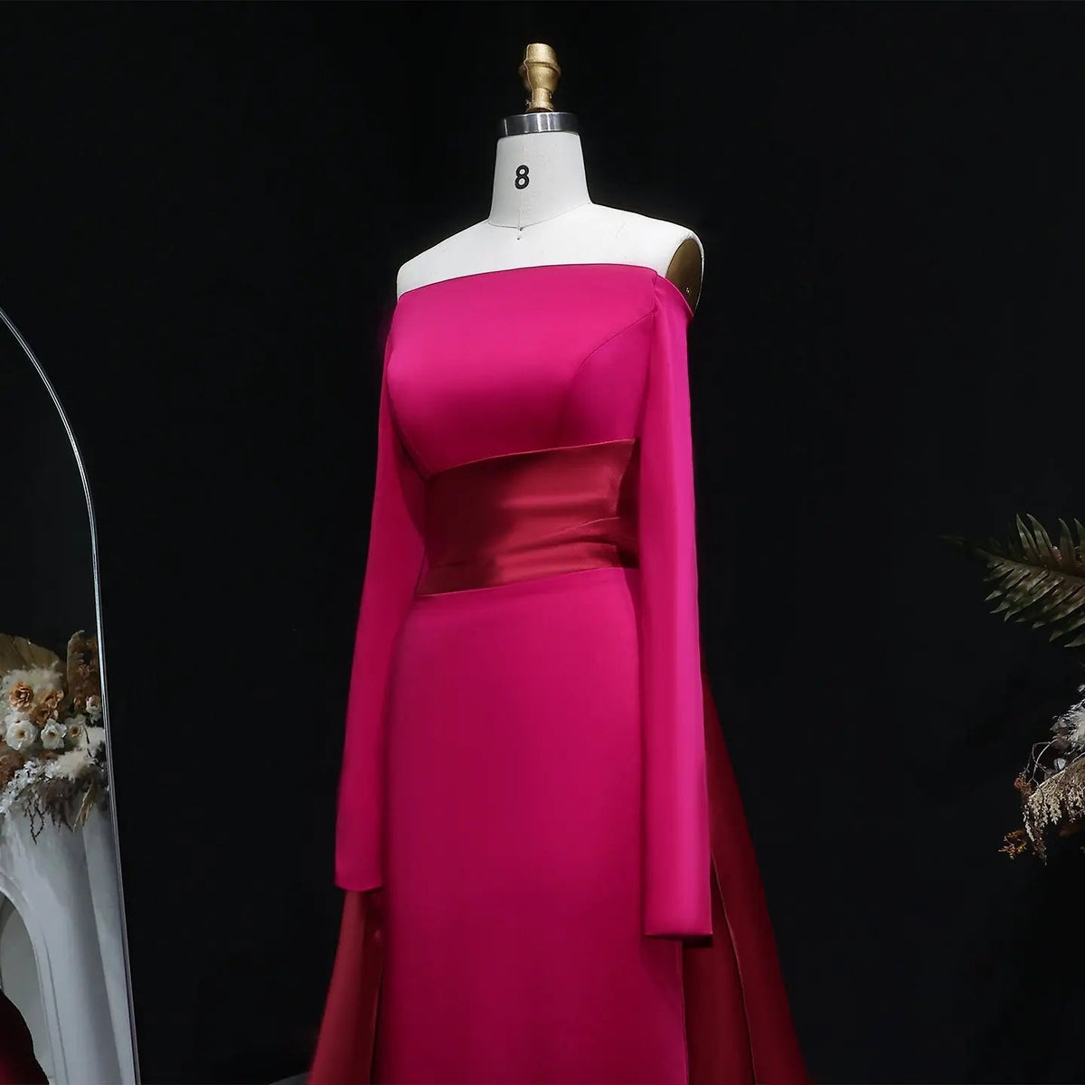 Romantic Off-the-Shoulder Evening Dress with Fitted Bodice and Dramatic Train SF318