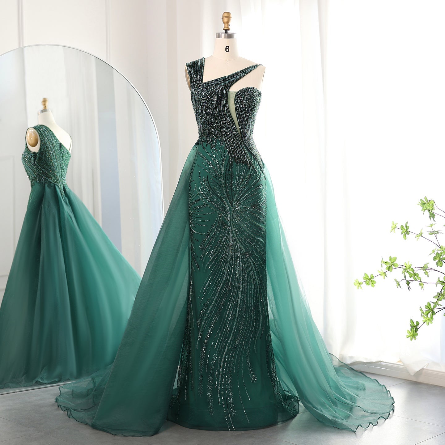 Luxury Emerald Green Mermaid Evening Dress with Overskirt SS128
