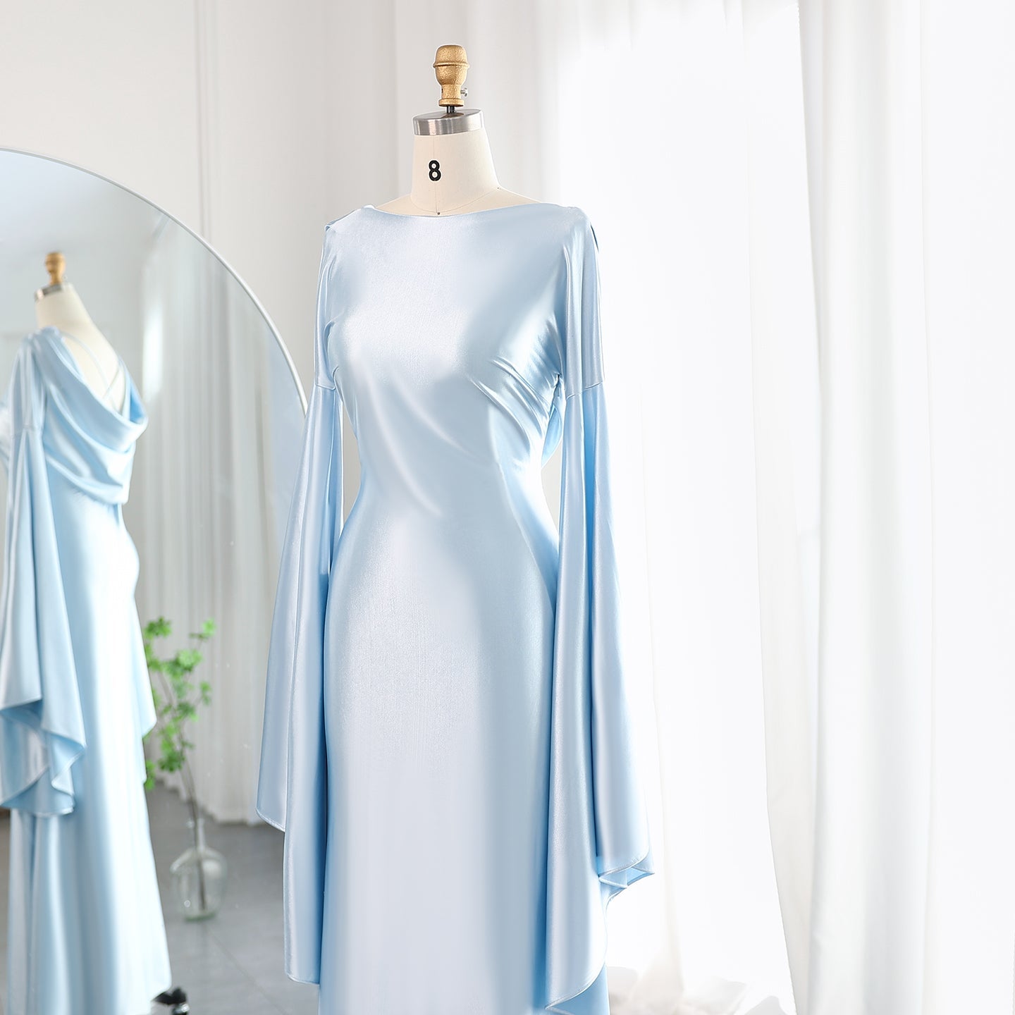 Elegant Light Blue Mermaid Evening Dress with Flare Long Sleeves SF027