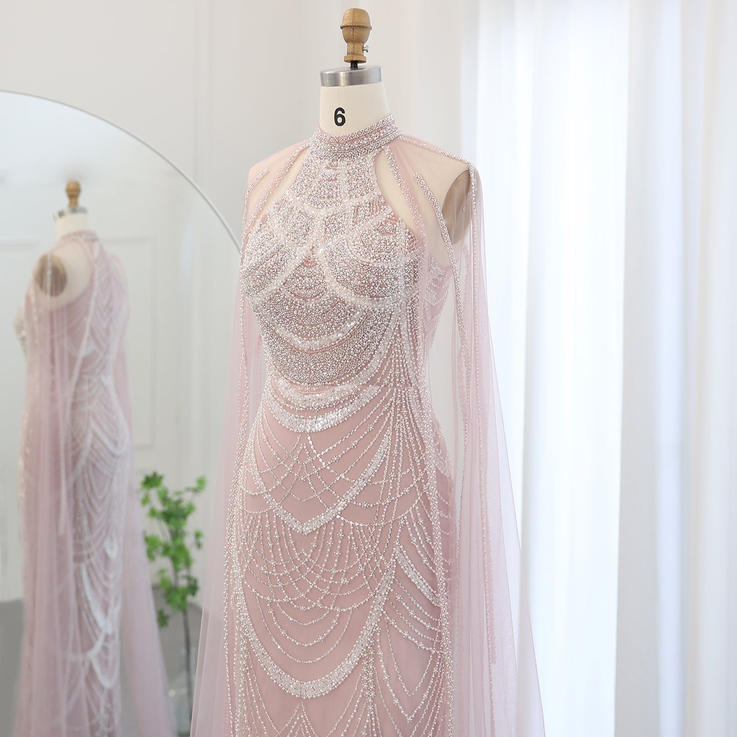 Luxury Pearls Black Evening Dresses with Cape Sleeves SS209