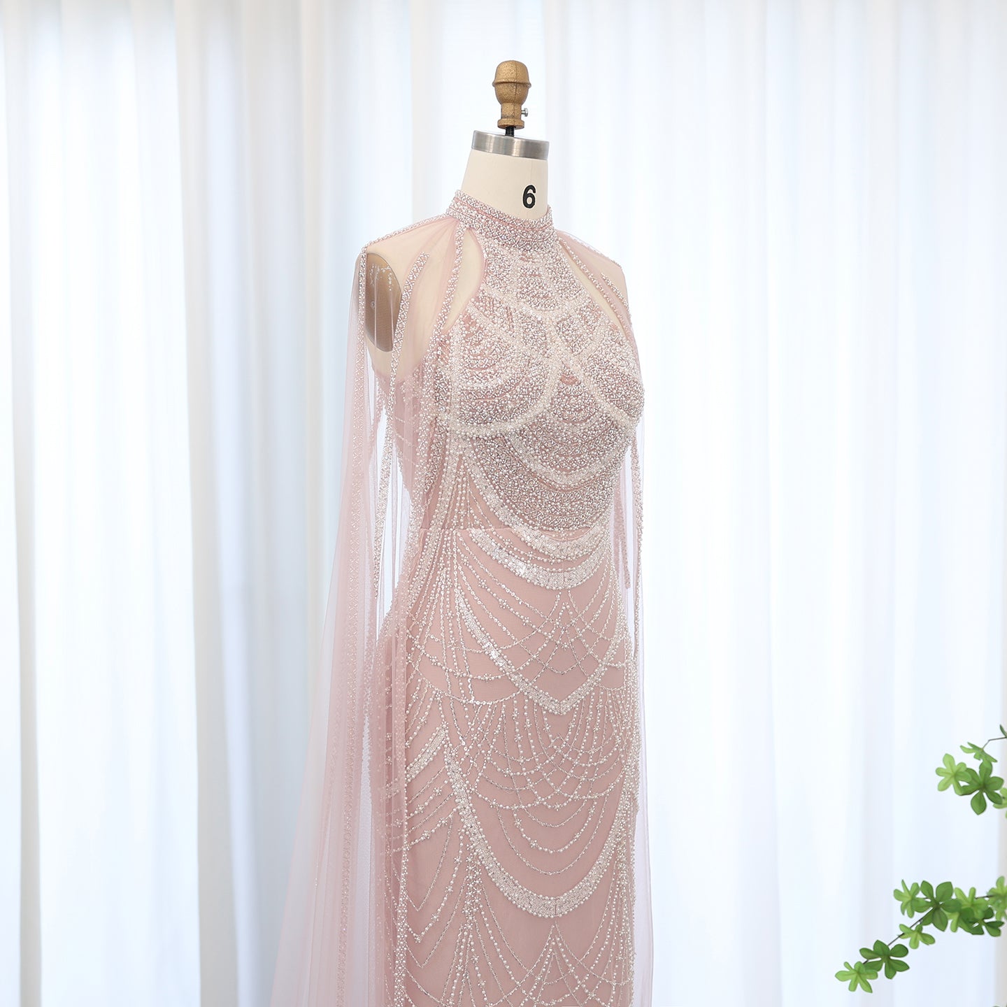 Luxury Pearls Black Evening Dresses with Cape Sleeves SS209
