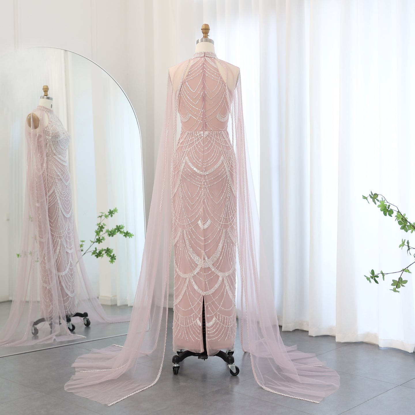 Luxury Pearls Black Evening Dresses with Cape Sleeves SS209