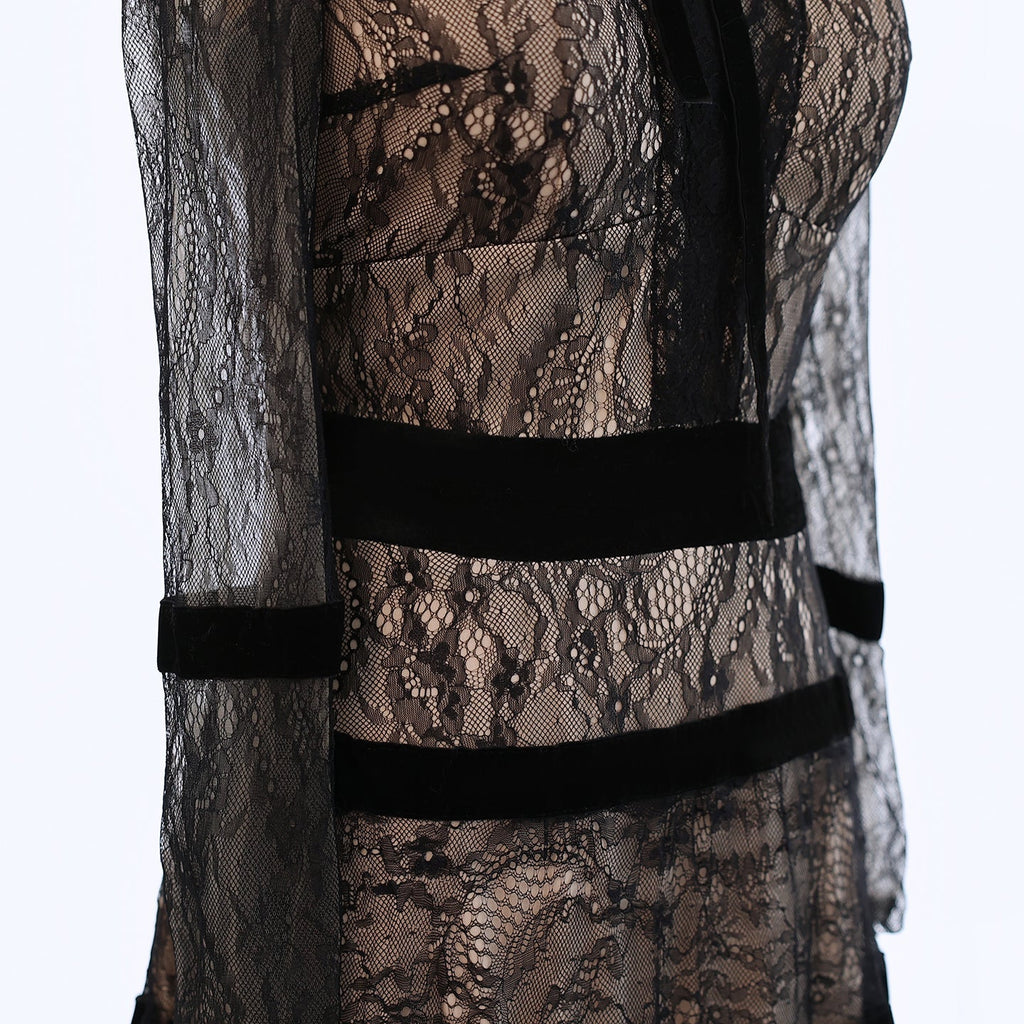 Elegant Black Long Sleeves Tiered Lace A-line Evening Dress SF023