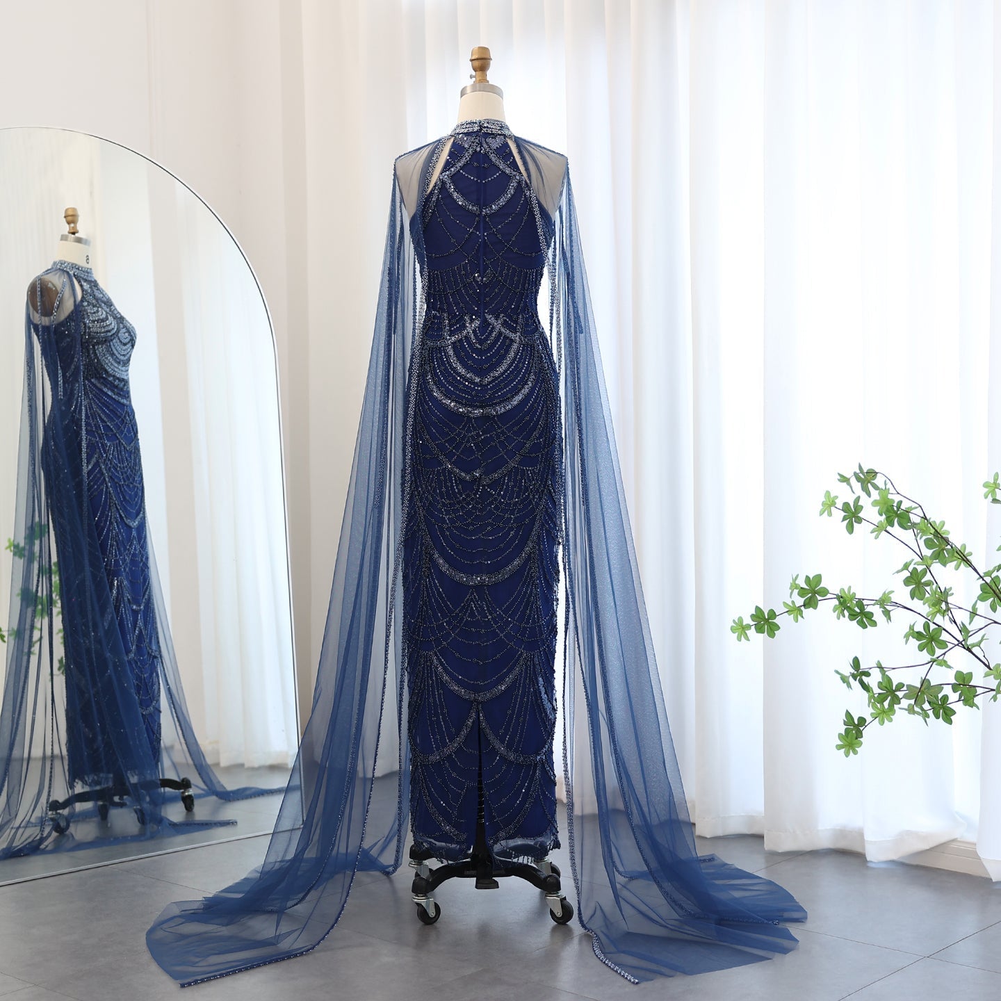 Luxury Pearls Black Evening Dresses with Cape Sleeves SS209