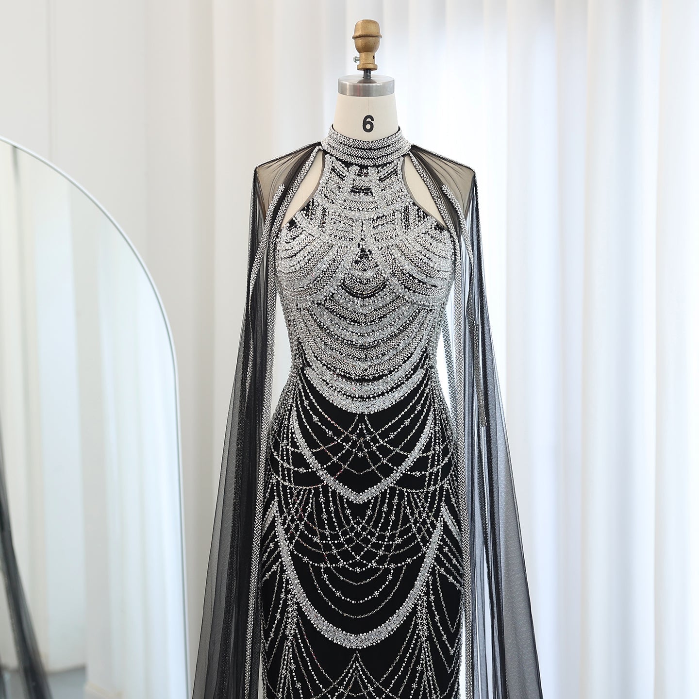 Luxury Pearls Black Evening Dresses with Cape Sleeves SS209