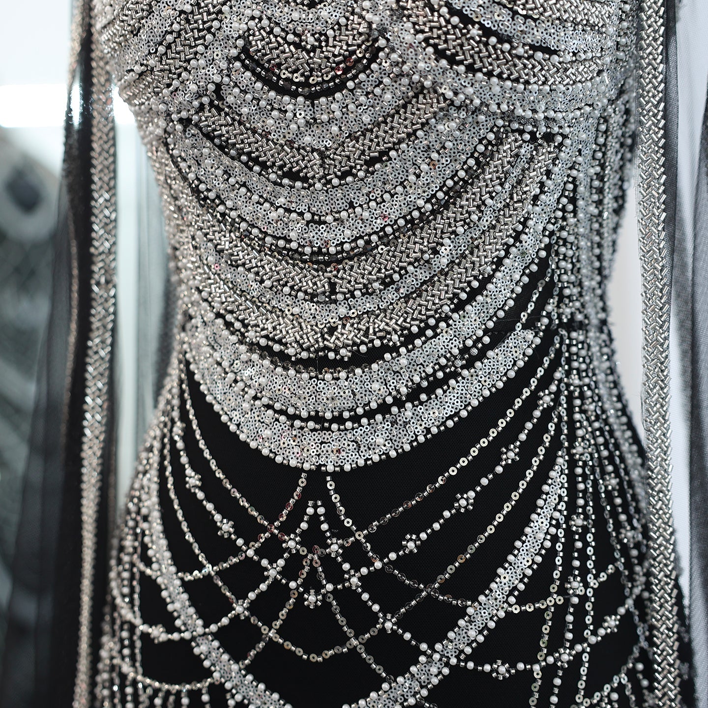 Luxury Pearls Black Evening Dresses with Cape Sleeves SS209