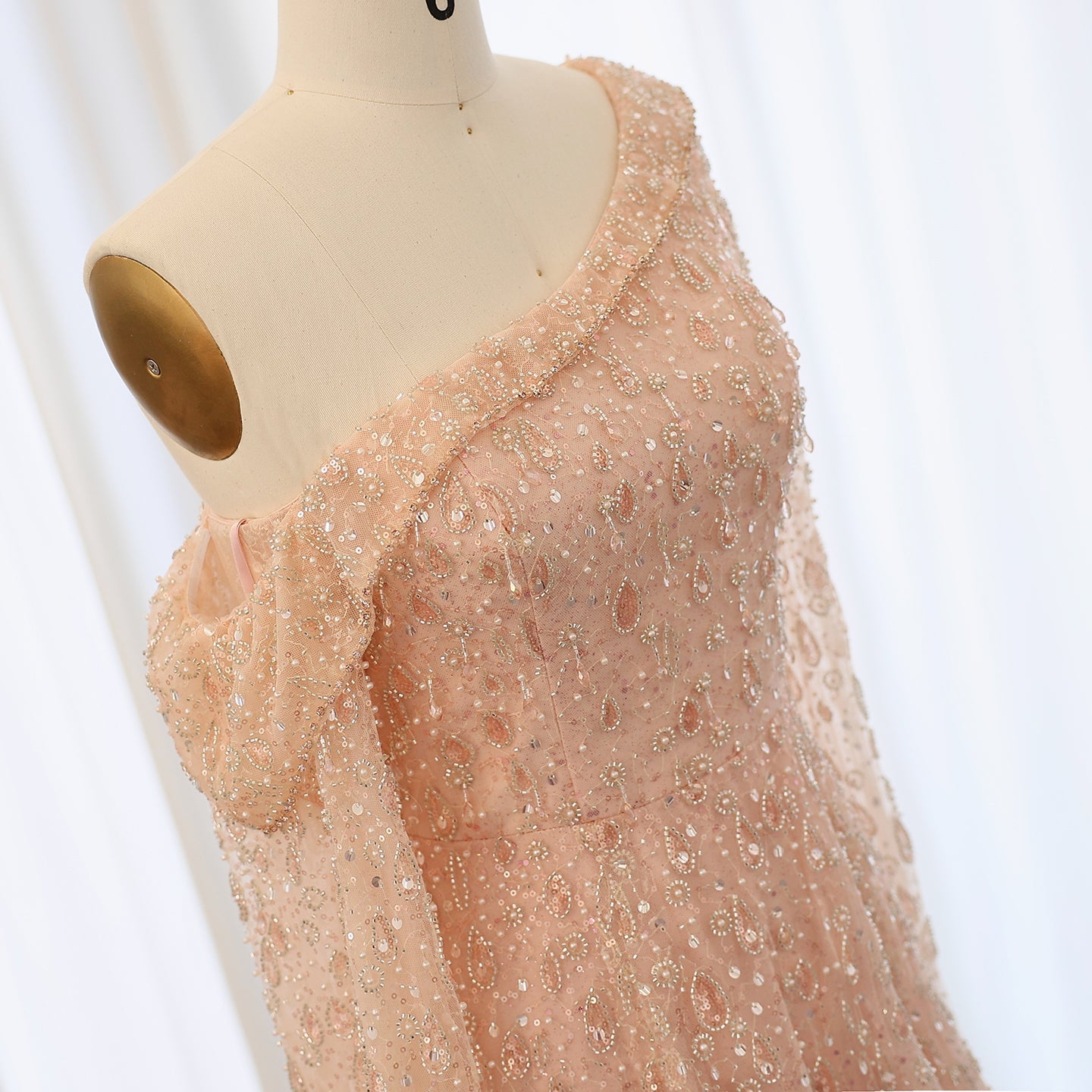 Luxury Feathers Rose Gold Evening Dress with Cape Sleeves SS438