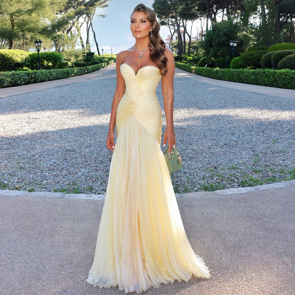 Elegant Light Yellow Sweetheart Pleated Evening Dress SF035