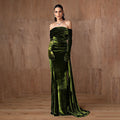 Elegant Emerald Green Velvet Evening Dress with Gloves SF378