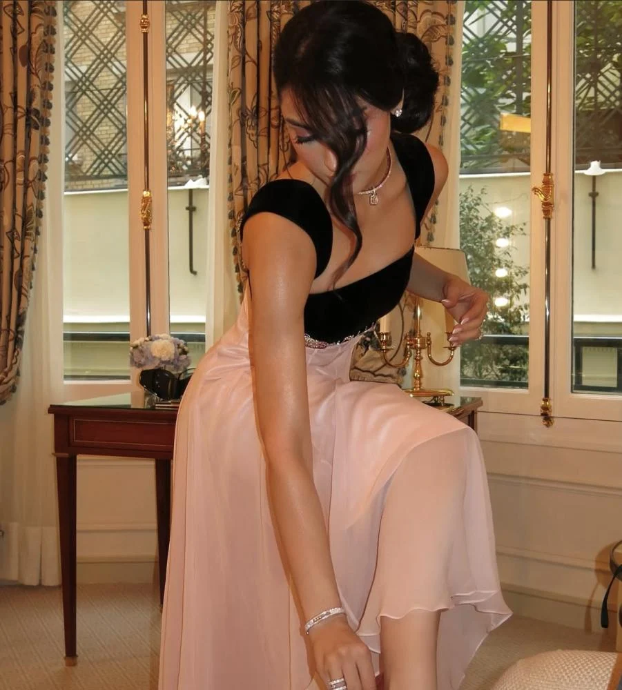 Luxury Beaded Pink Ruffles Chiffon Evening Dress SF195