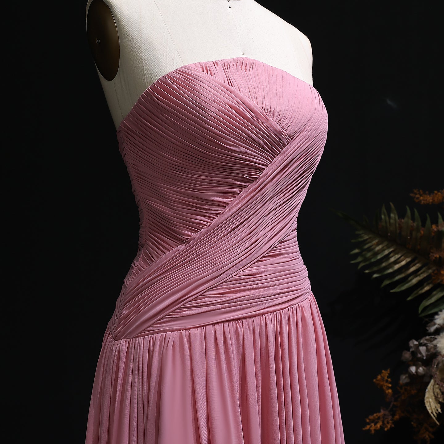 Elegant Red Chiffon A-Line Strapless Long Evening Dress with Slit SF141