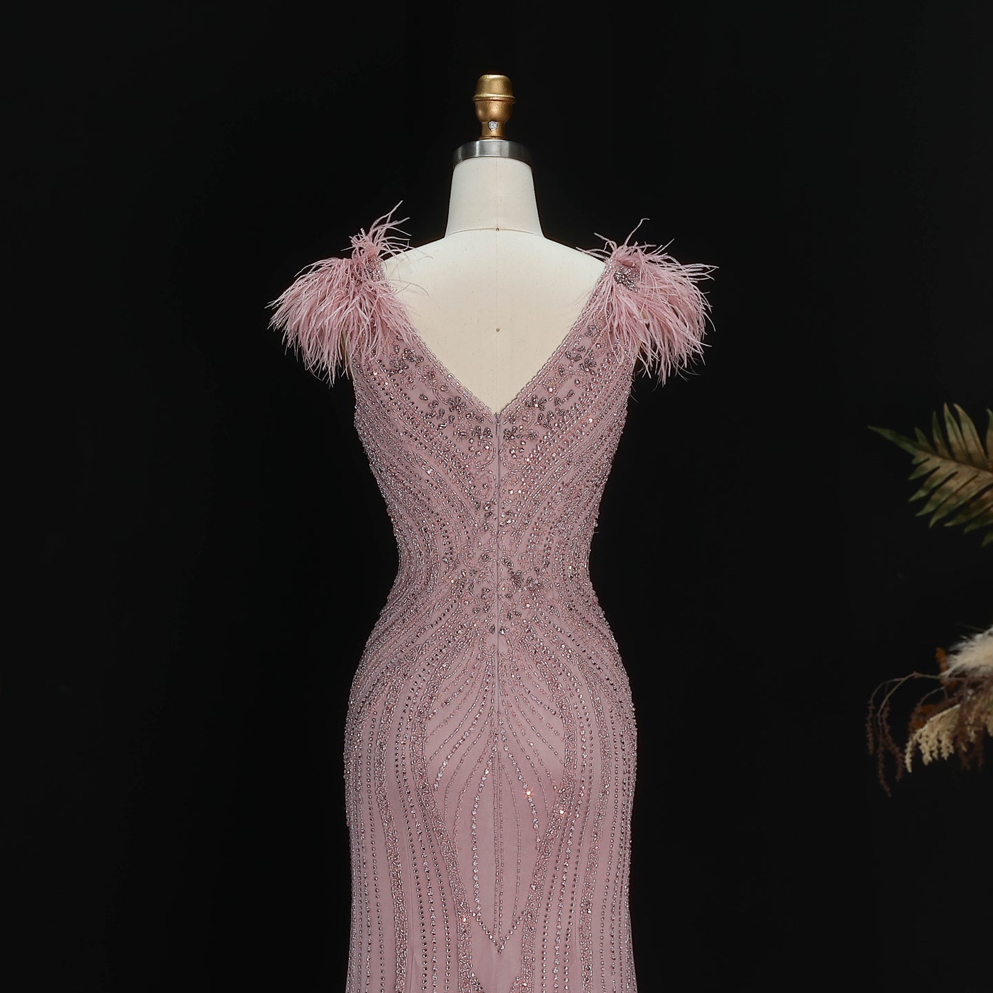 Luxury Pink V-Neck Feather Trim Beaded Mermaid Evening Dress SS122