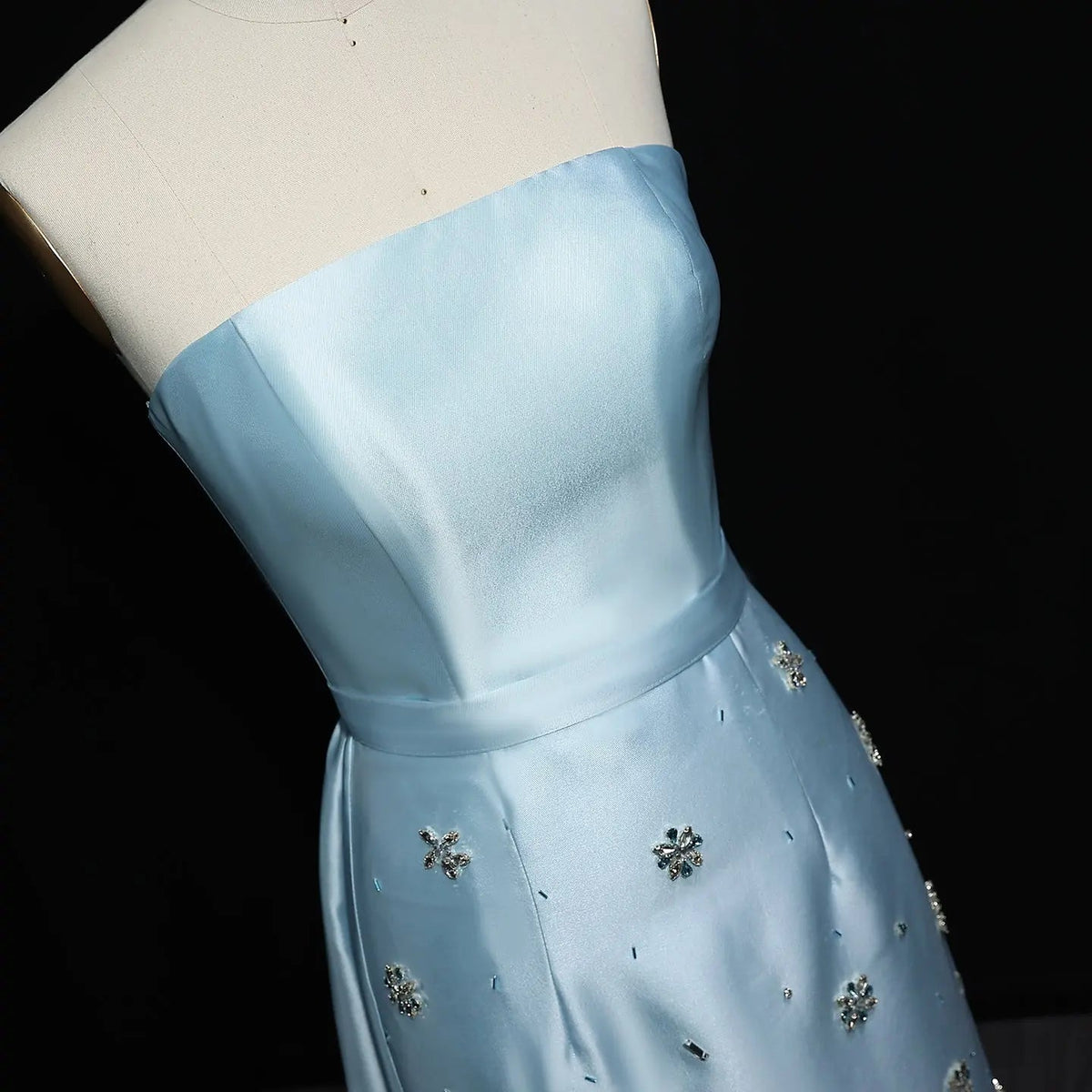 Luxury Blue Crystal Beaded Floral Evening Dress with Overskirt XD013