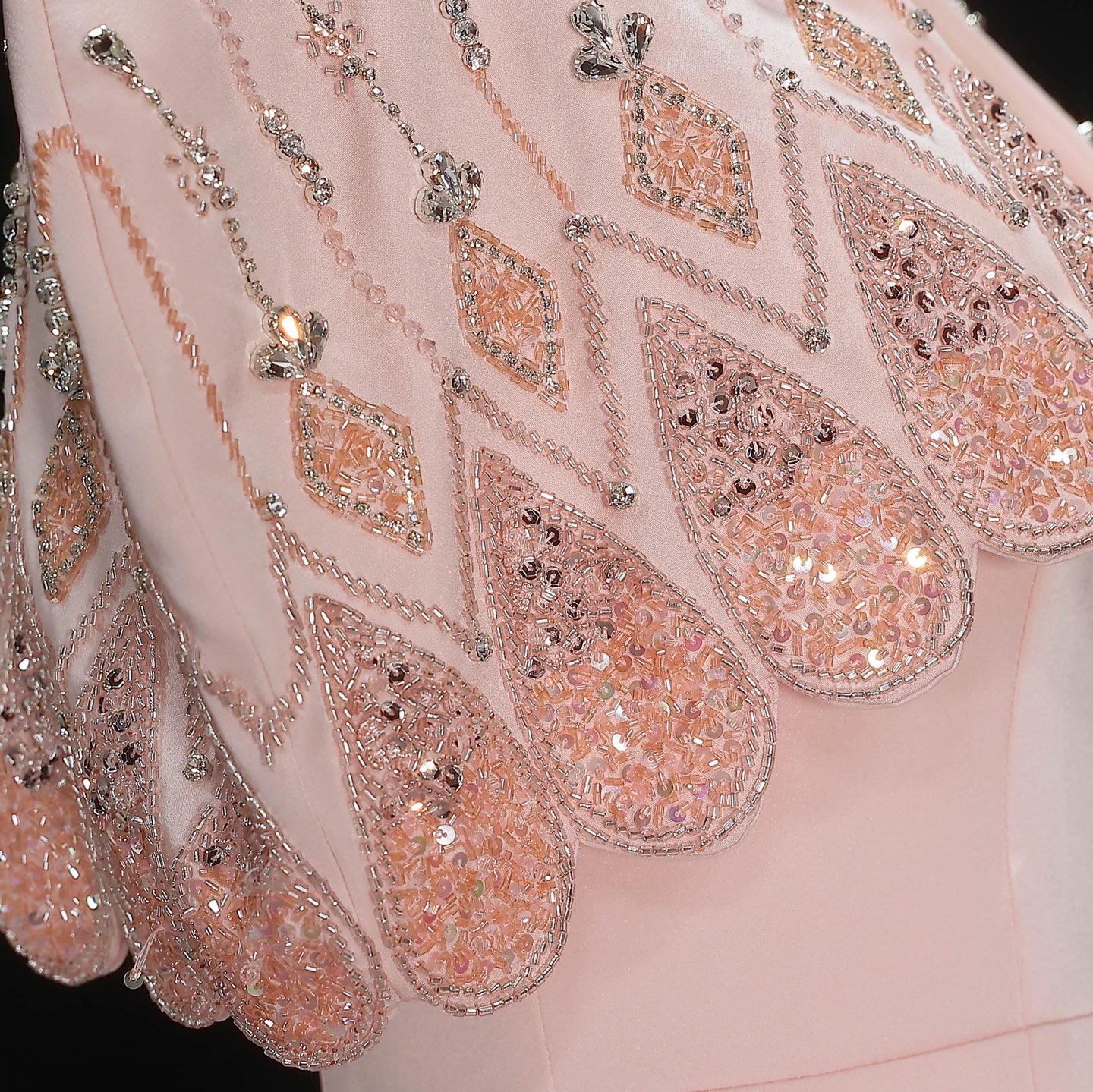 Luxury Pink Strapless Evening Dress with Beaded Capelet SS302