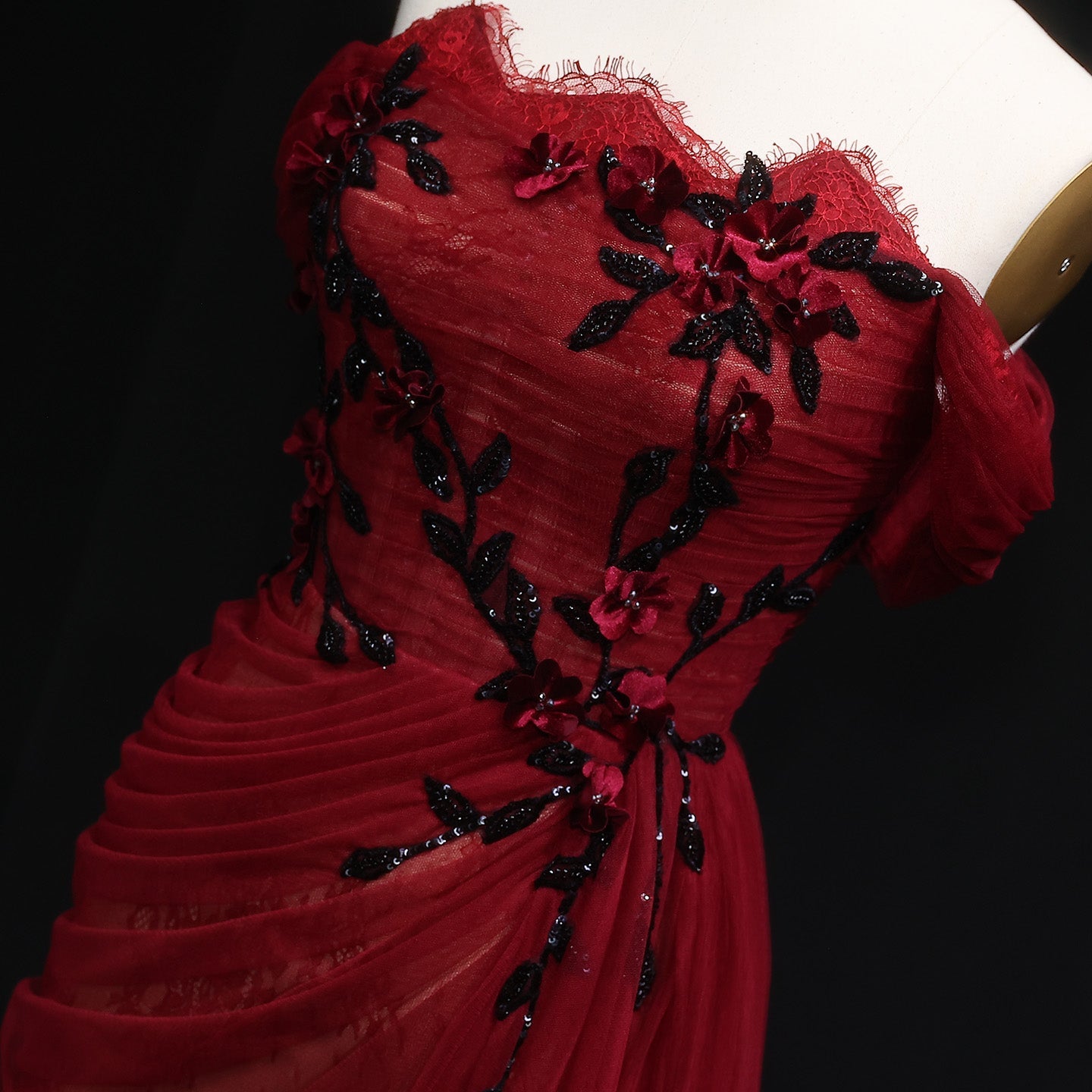 Elegant Red Strapless Mermaid Evening Dress with Overskirt SF270