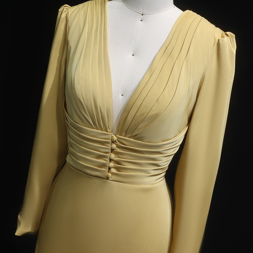 Elegant Yellow V-Neck Mermaid Evening Dress with Long Sleeves SF173