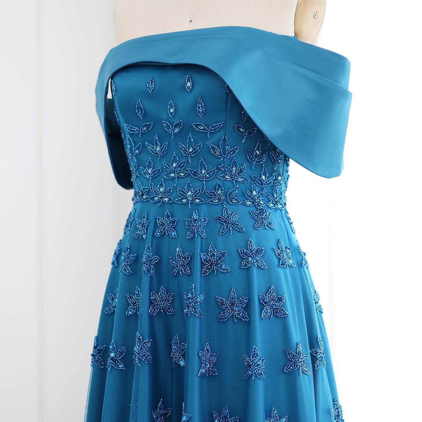Elegant Beaded Yellow Satin Evening Dress with Cape SS455