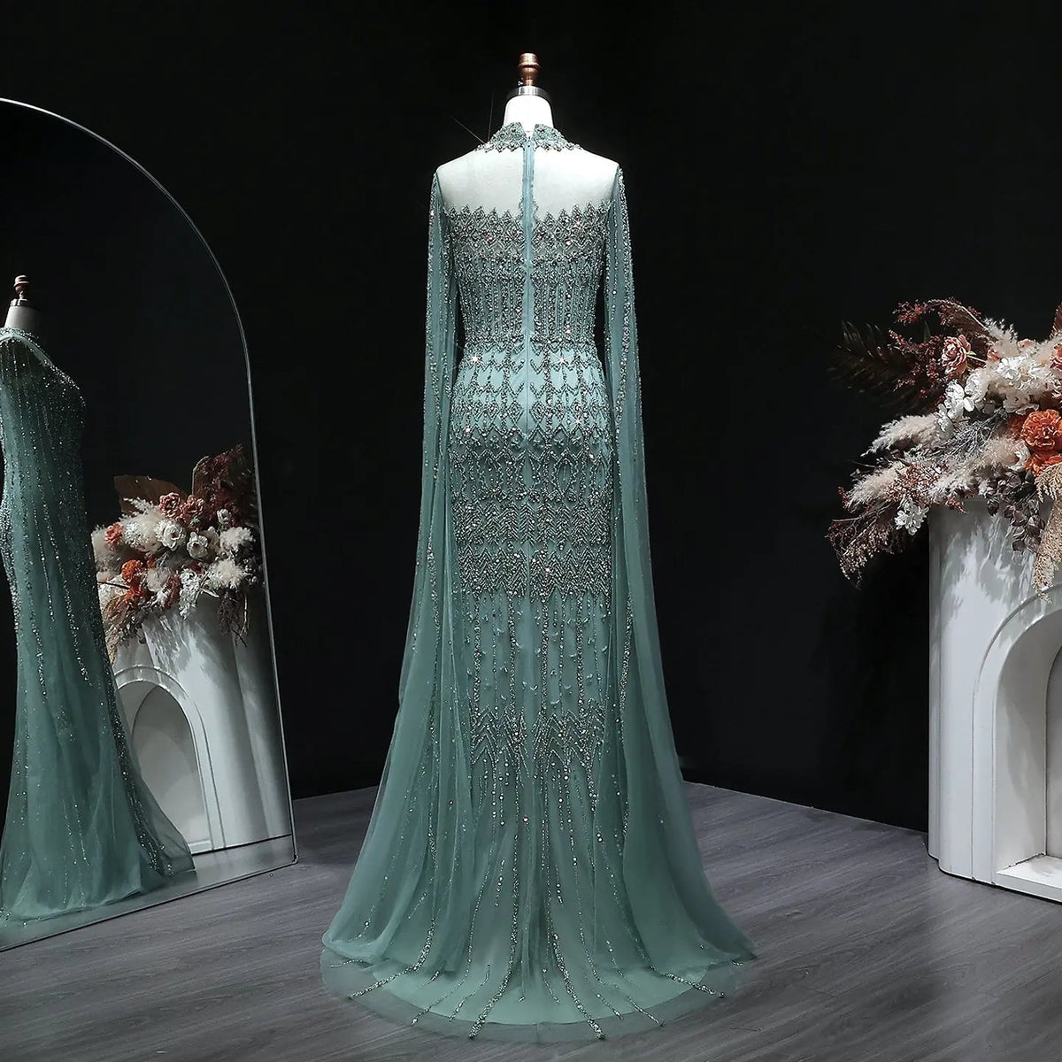 Luxury Green Long Sleeve Sequin Beaded Formal Evening Dress SS150