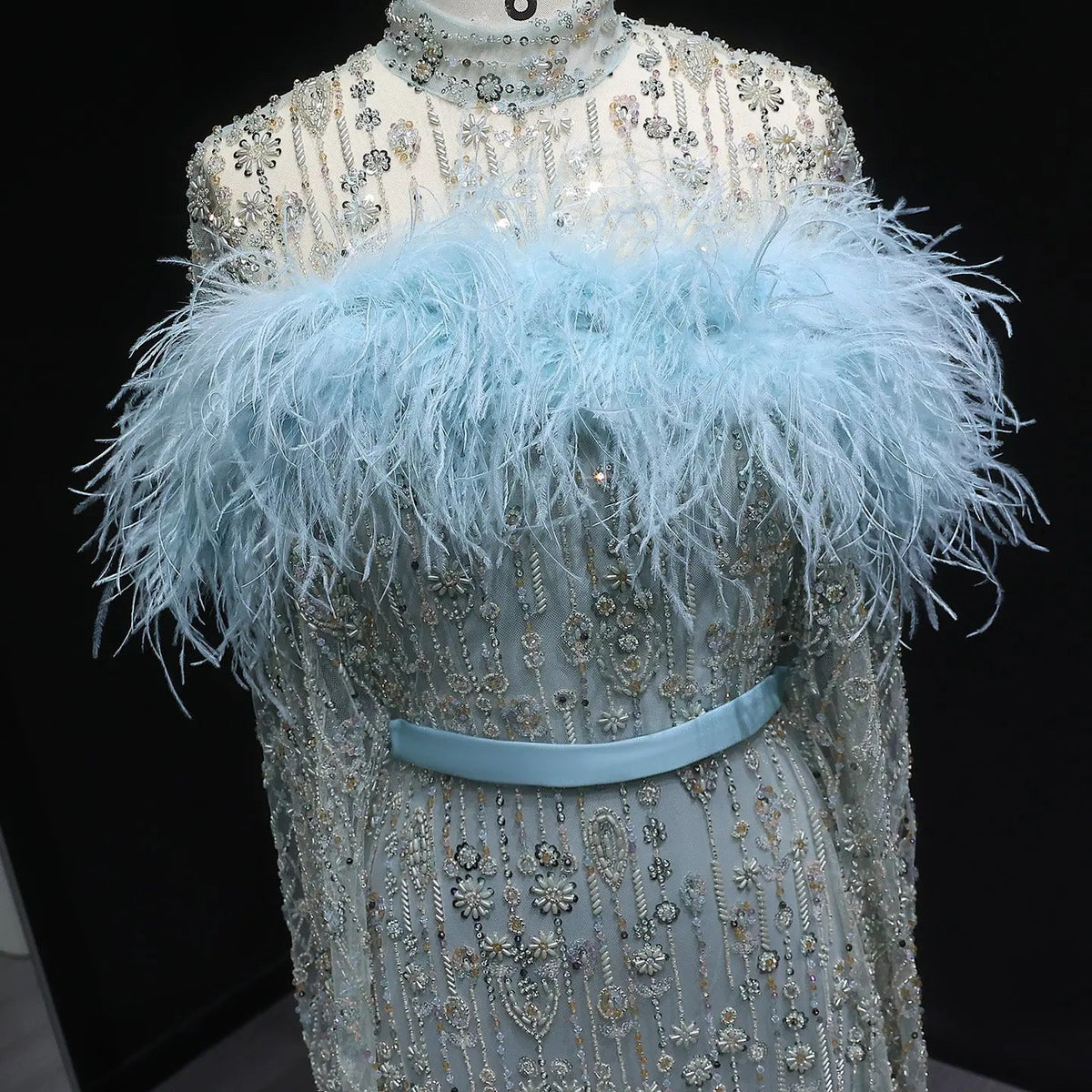 Luxury Beaded Dubai Kaftan Feathers Evening Dress with Cape Sleeves SS665