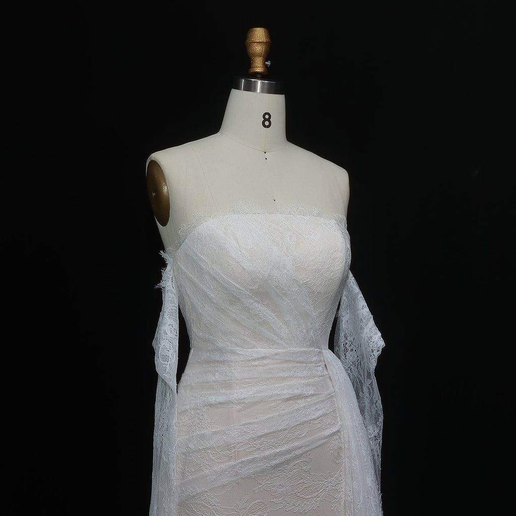 Elegant White Strapless Lace Evening Dress with Gloves SF373