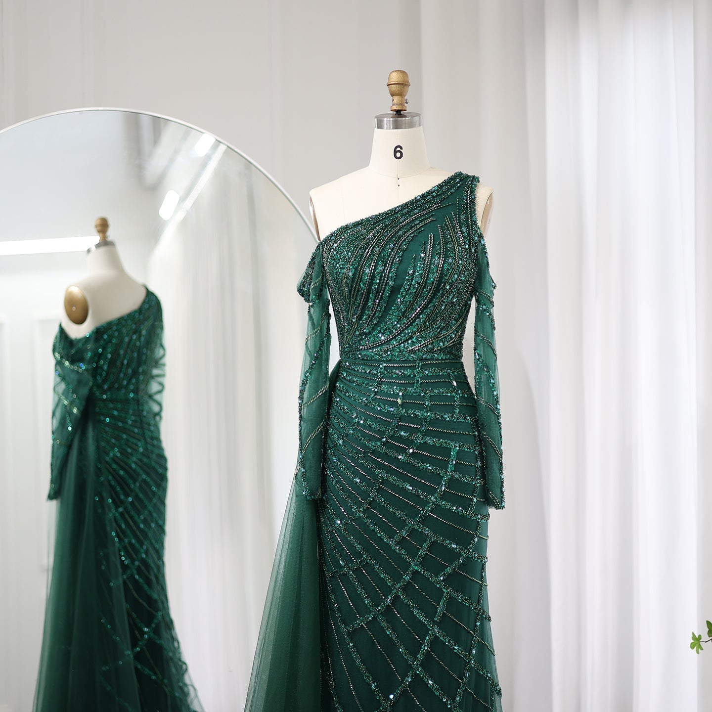 Elegant Emerald Green Mermaid Evening Dress with Overskirt SS197