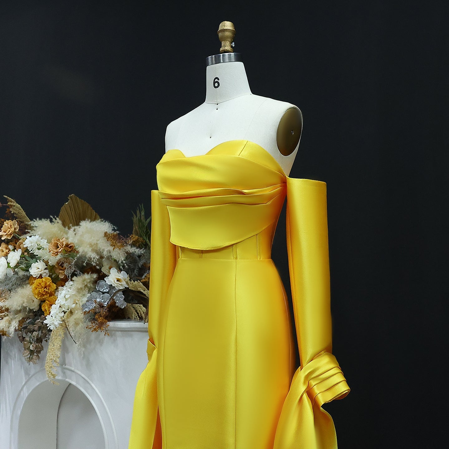 Elegant Gold Long Sleeves Mermaid Satin Evening Dress SF100