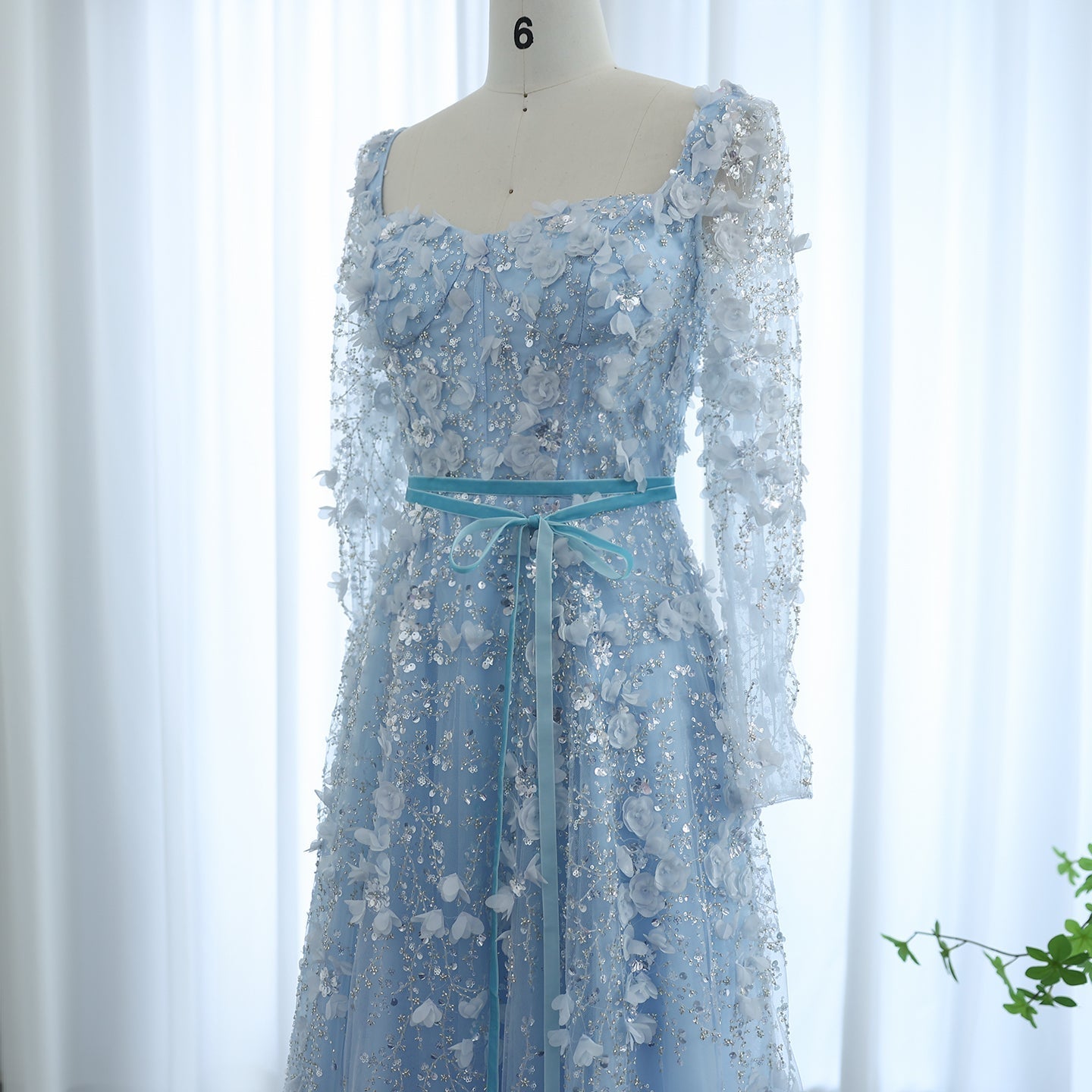 Luxury 3D Flower Gray Long Sleeves A-Line Evening Dress SS353