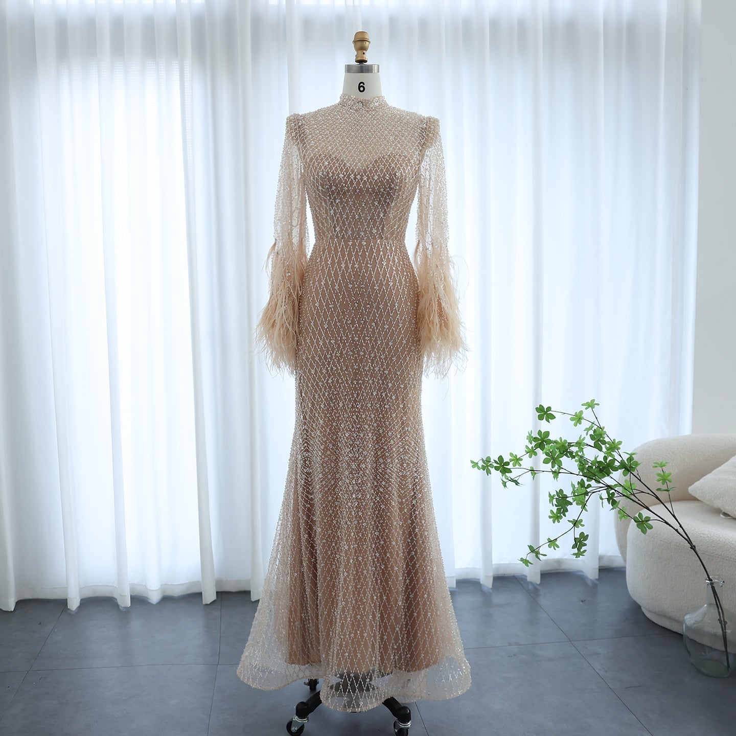 Luxury Feathers Nude Long Sleeves Mermaid Evening Dresses SS227