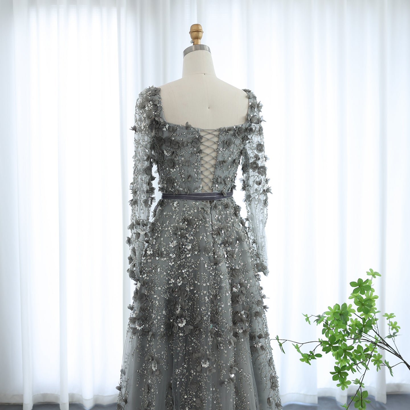Luxury 3D Flower Gray Long Sleeves A-Line Evening Dress SS353