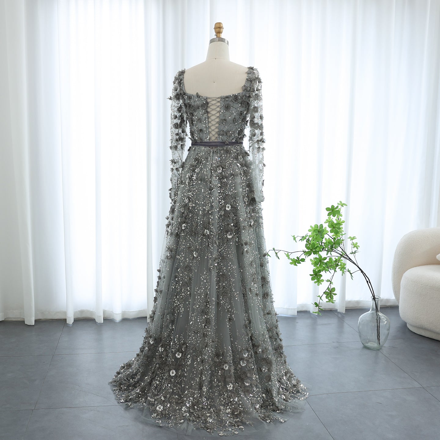 Luxury 3D Flower Gray Long Sleeves A-Line Evening Dress SS353