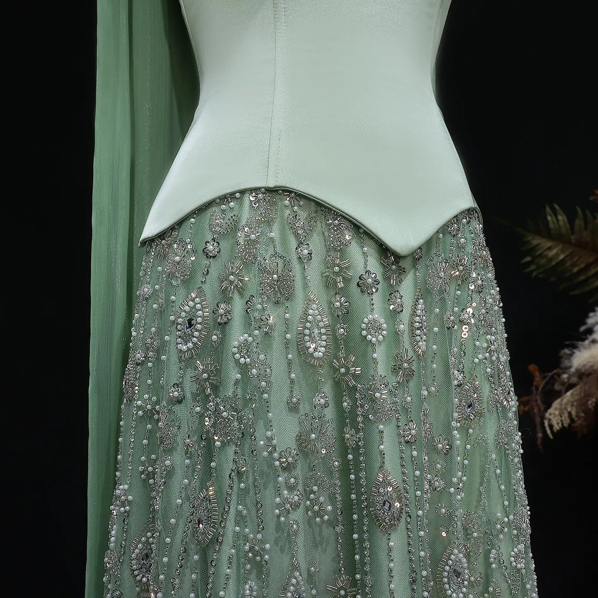 Luxury Vibrant Strapless Green Beaded Evening Dress with Scarf SS627
