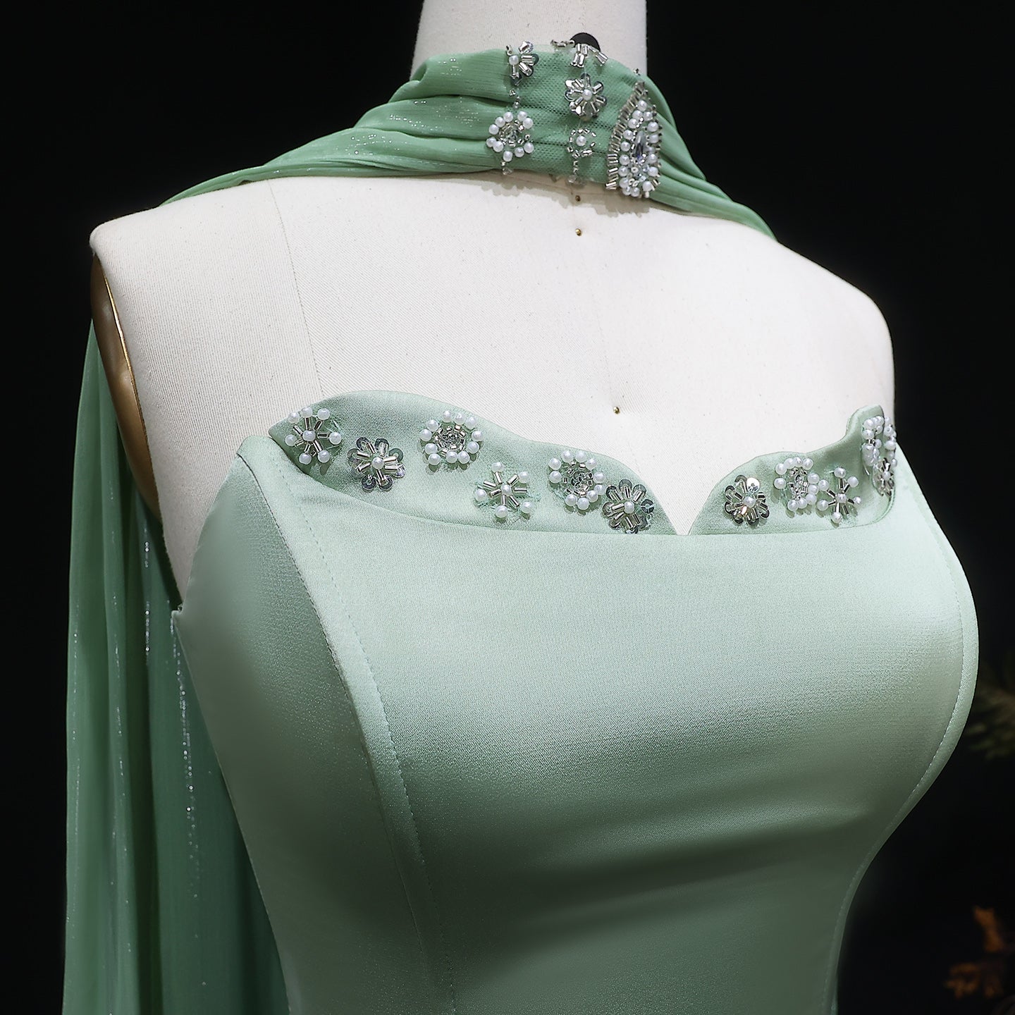 Elegant Vibrant Green Strapless Beaded Evening Dress with Scarf SS627