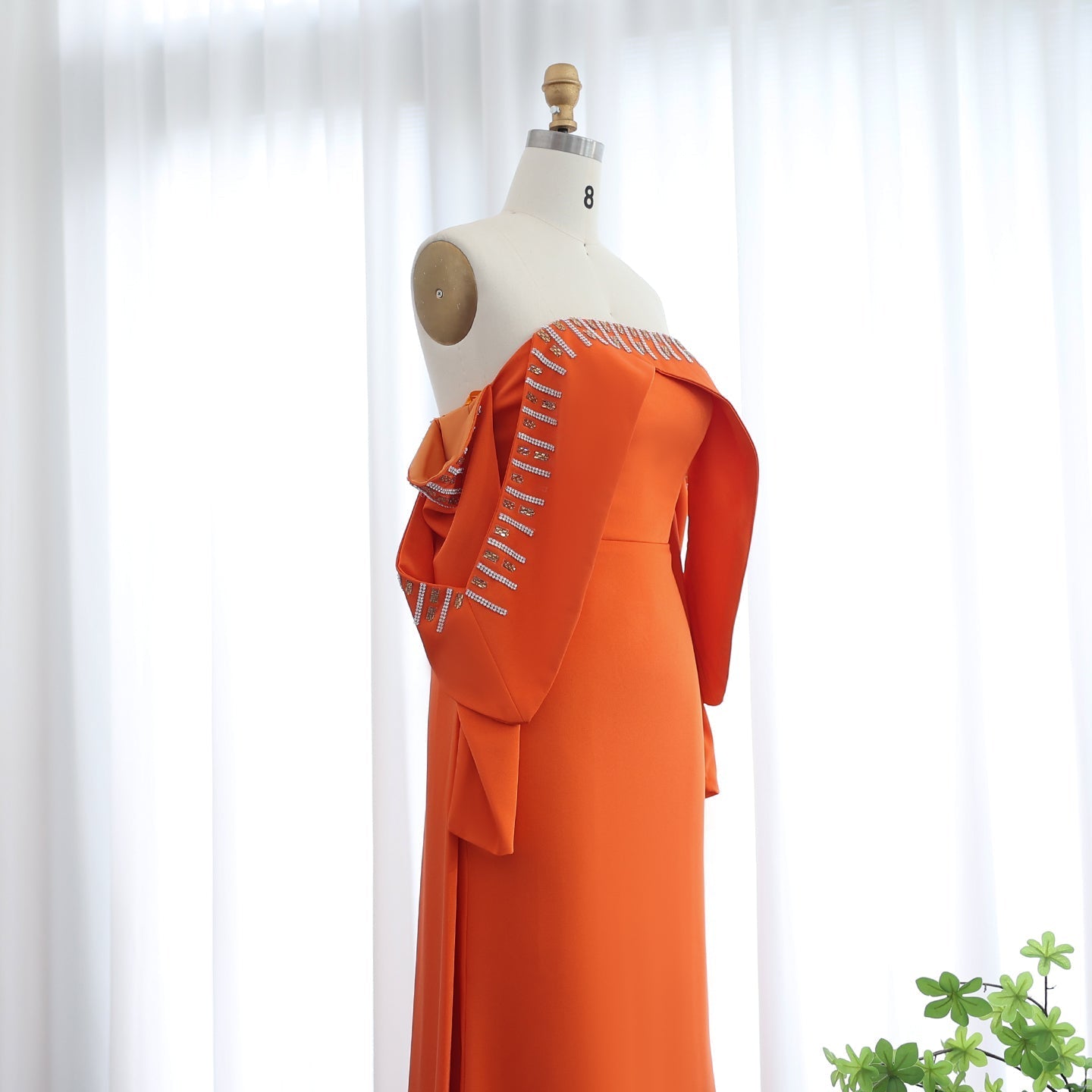 Elegant Off White Mermaid Evening Dress with Cape SF008