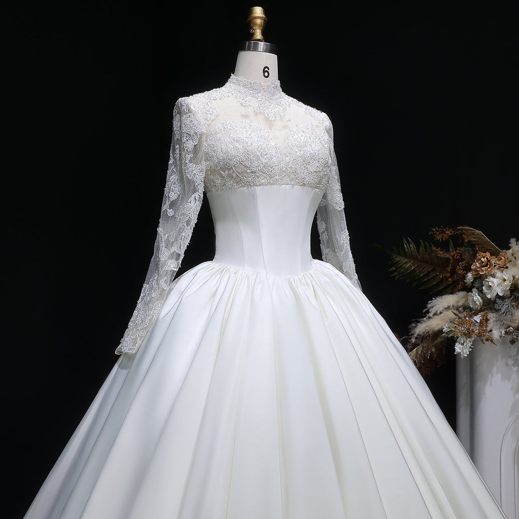 Elegant Long Sleeve Lace Ball Gown Wedding Dress SW075