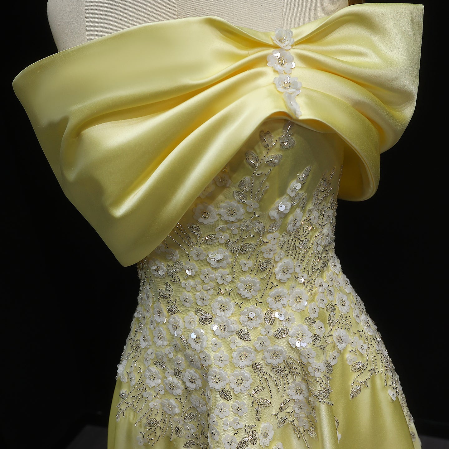 Luxury Pink 3D Floral Satin Sequin Embroidered Evening Dress XD032