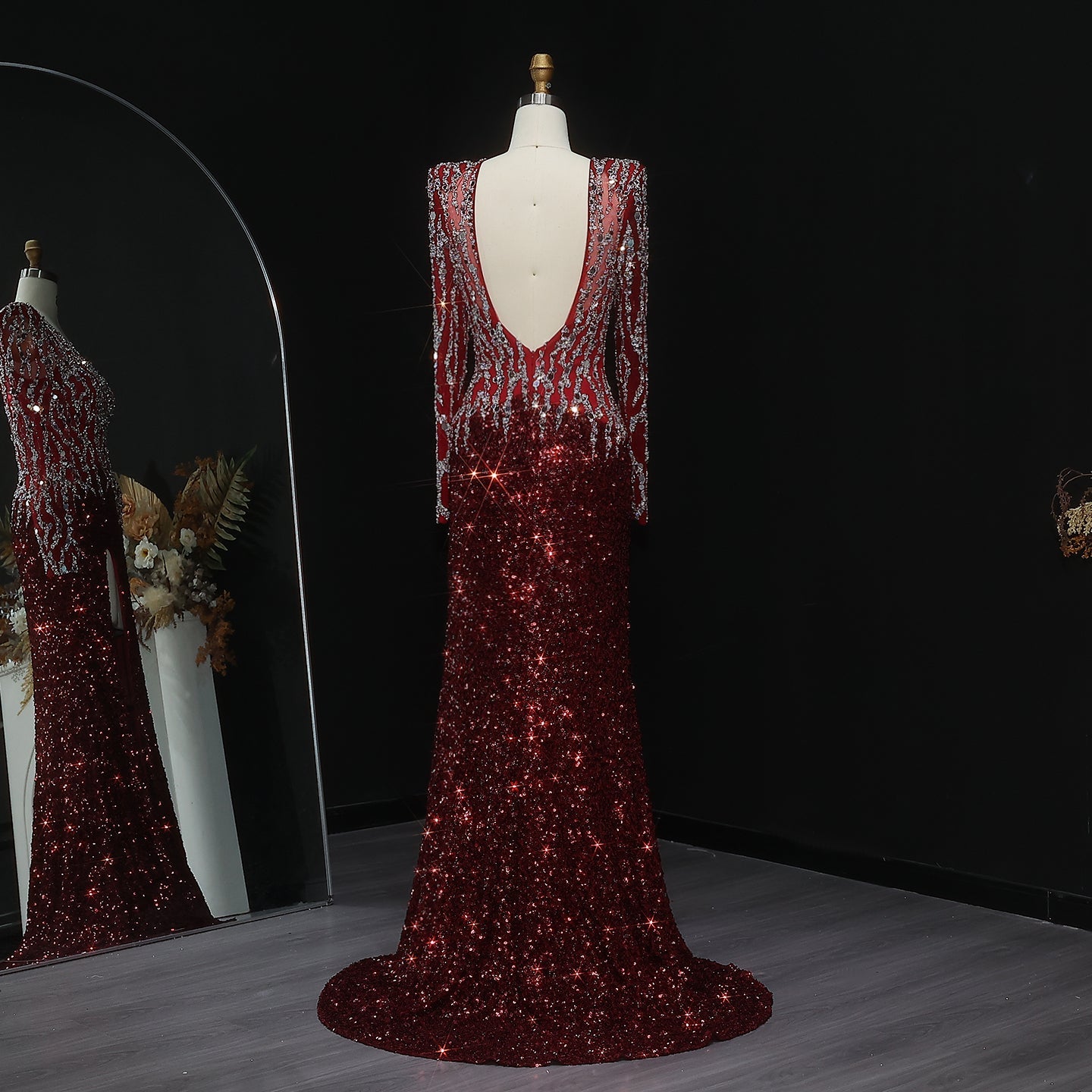 Luxury Black V-Neck Long Sleeves Mermaid Evening Dresses SS250