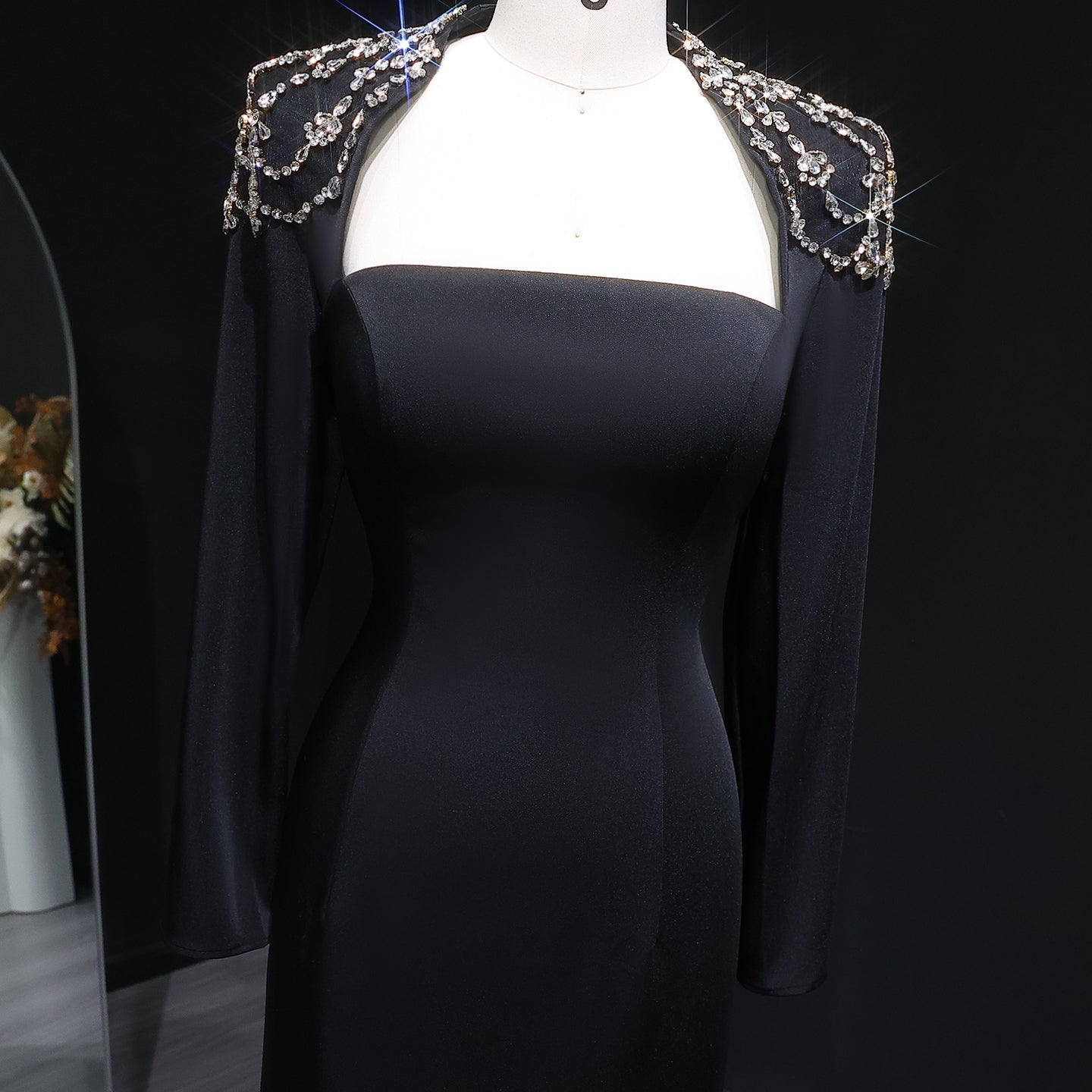 Elegant Crystal White Square Neck Evening Dress SF347
