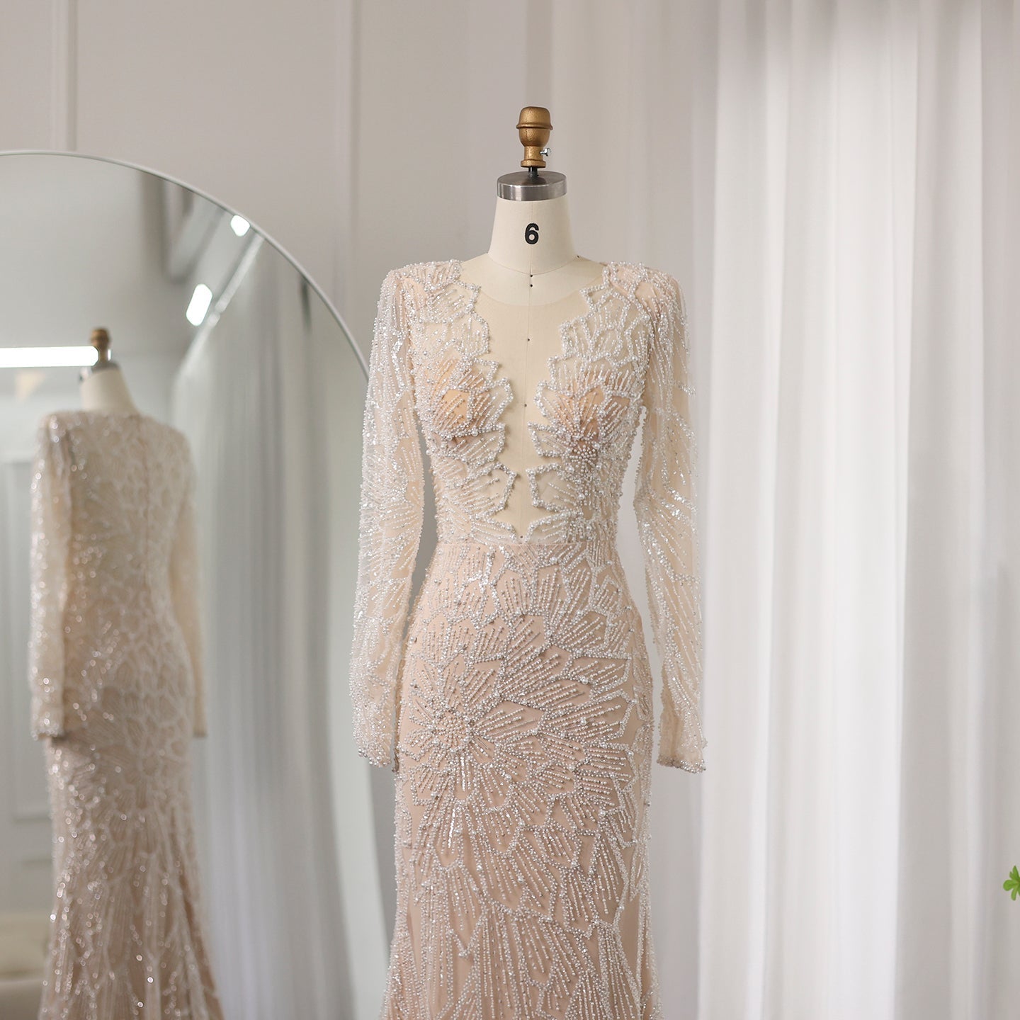 Luxury Nude Long Sleeves V-Neck Mermaid Evening Dress SS459