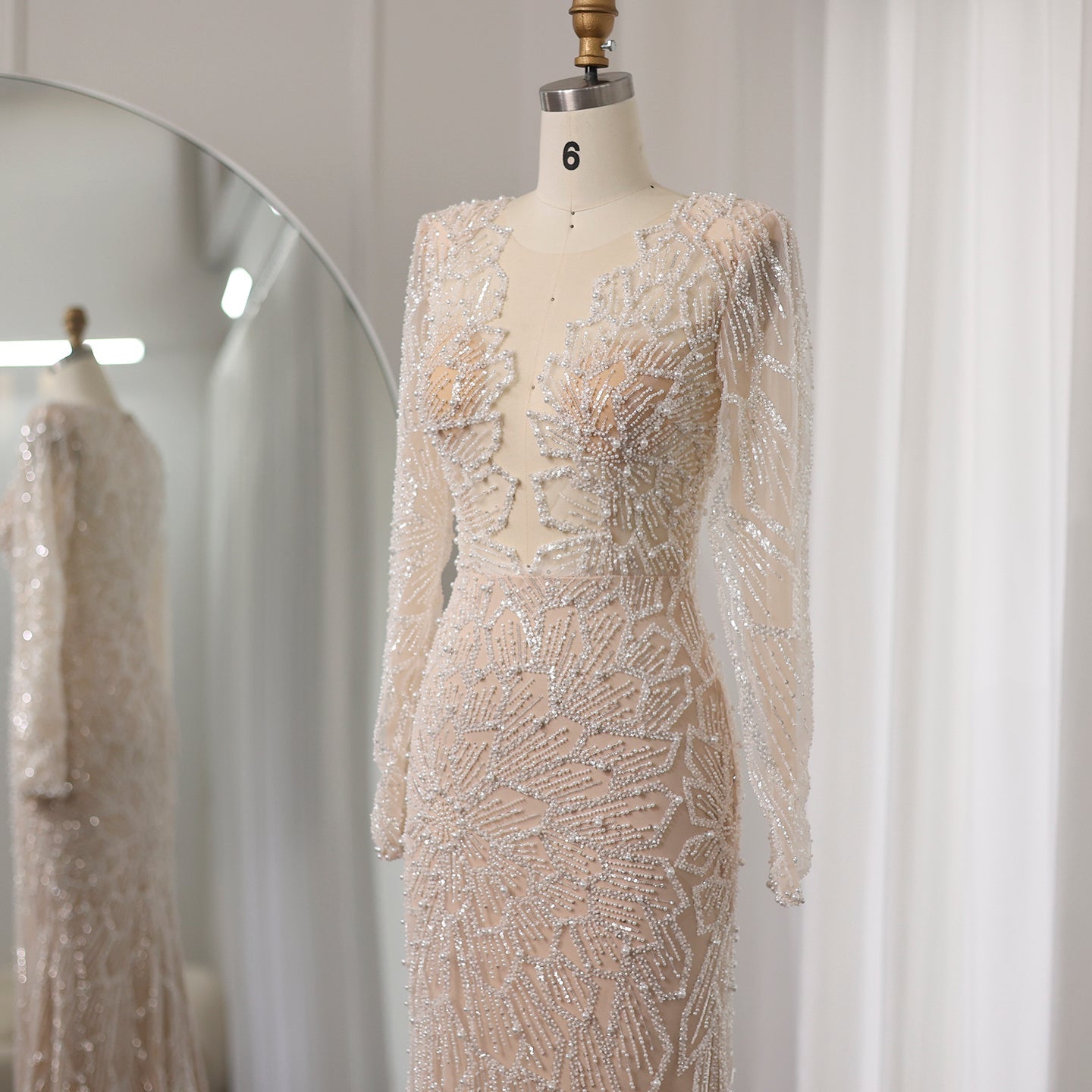 Luxury Nude Long Sleeves V-Neck Mermaid Evening Dress SS459