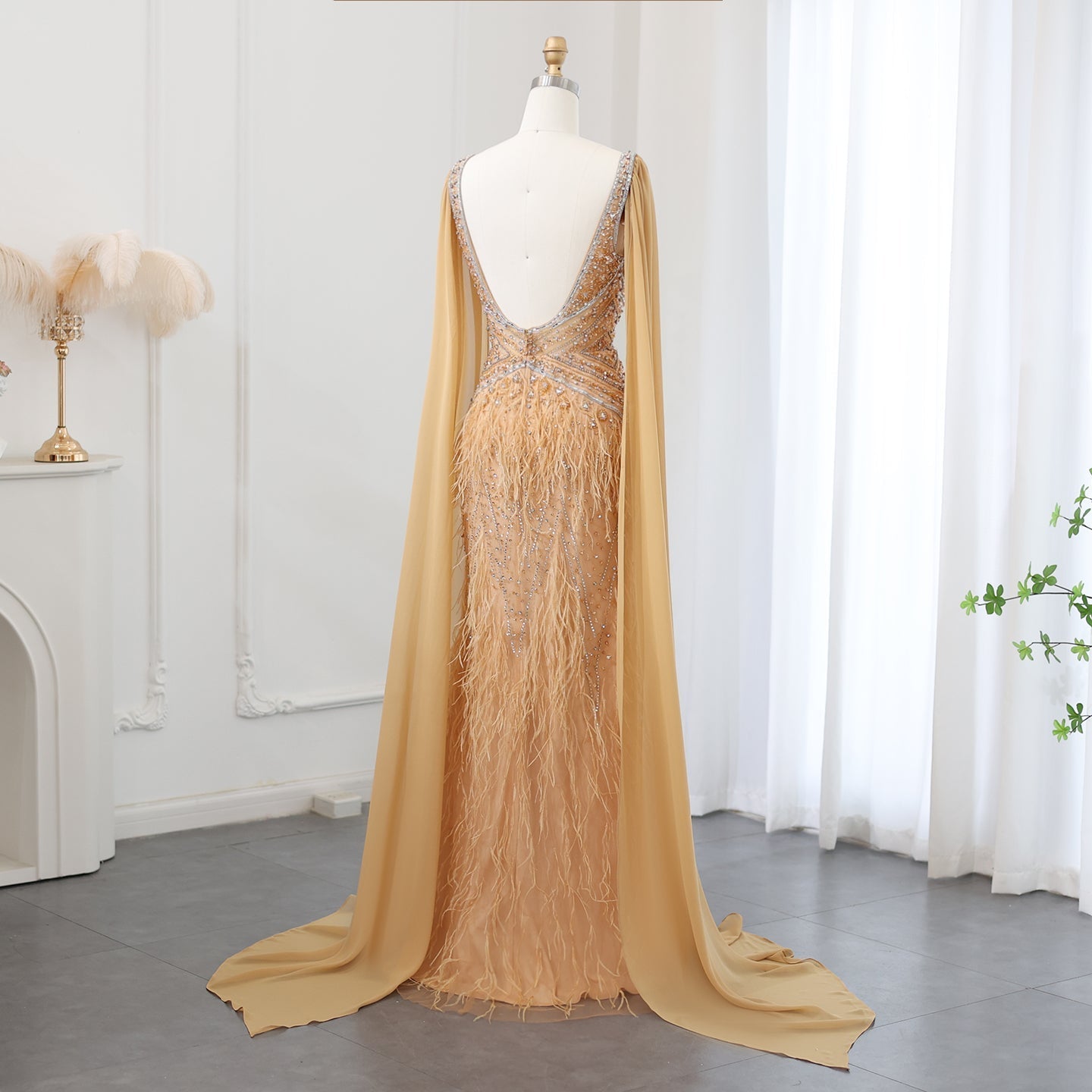 Luxury Feathers Blue Mermaid Evening Dress with Cape Sleeves SS027
