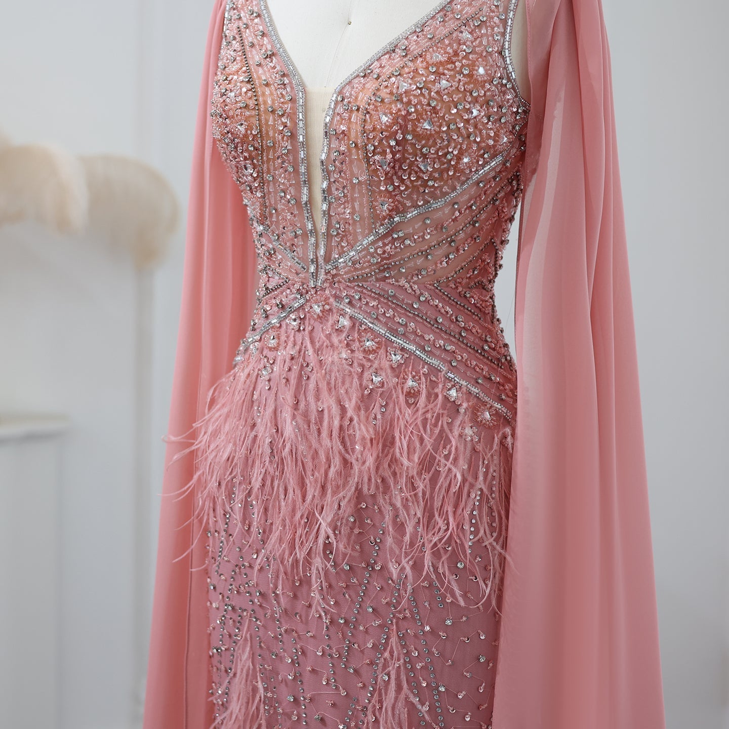 Luxury Feathers Blue Mermaid Evening Dress with Cape Sleeves SS027