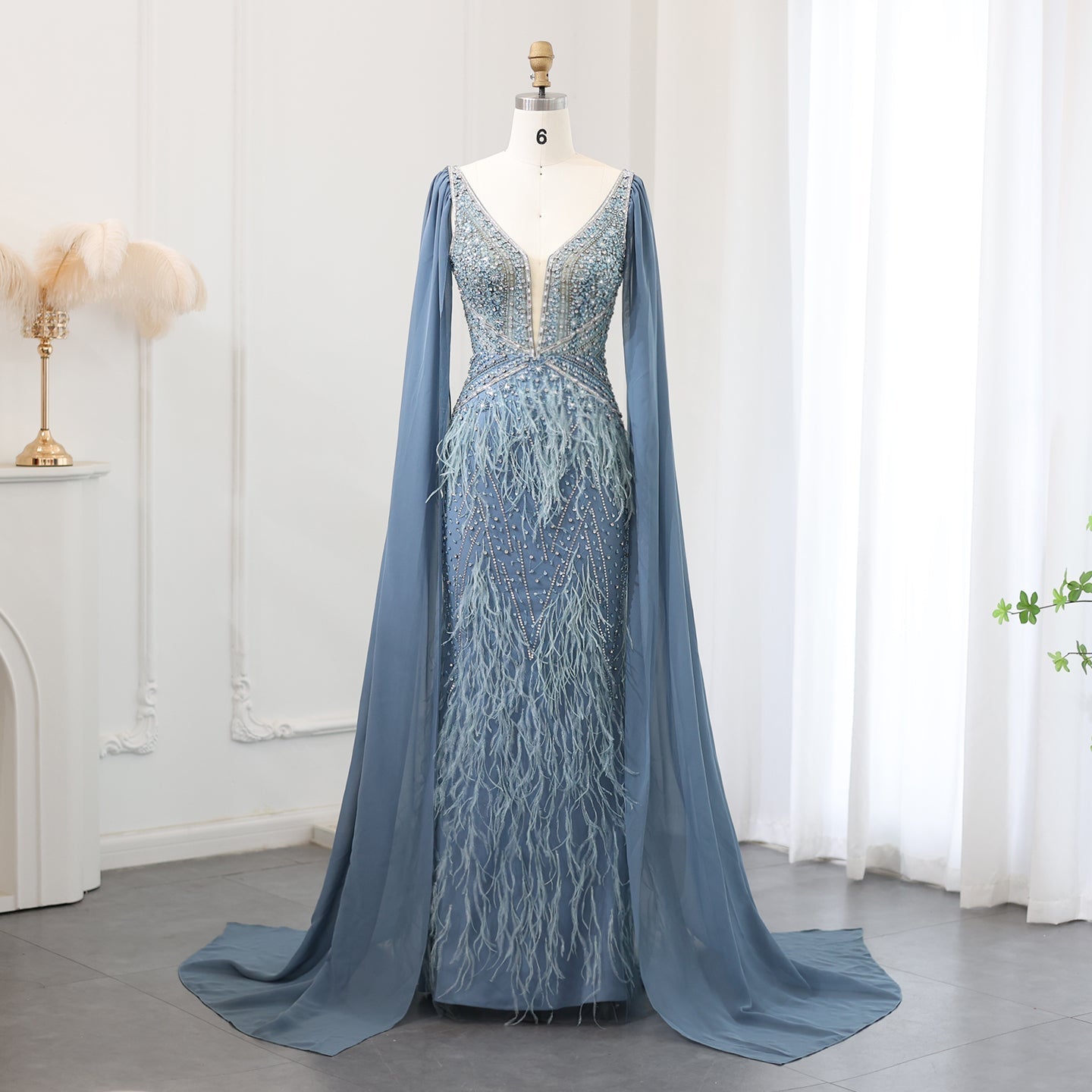 Luxury Feathers Blue Mermaid Evening Dress with Cape Sleeves SS027