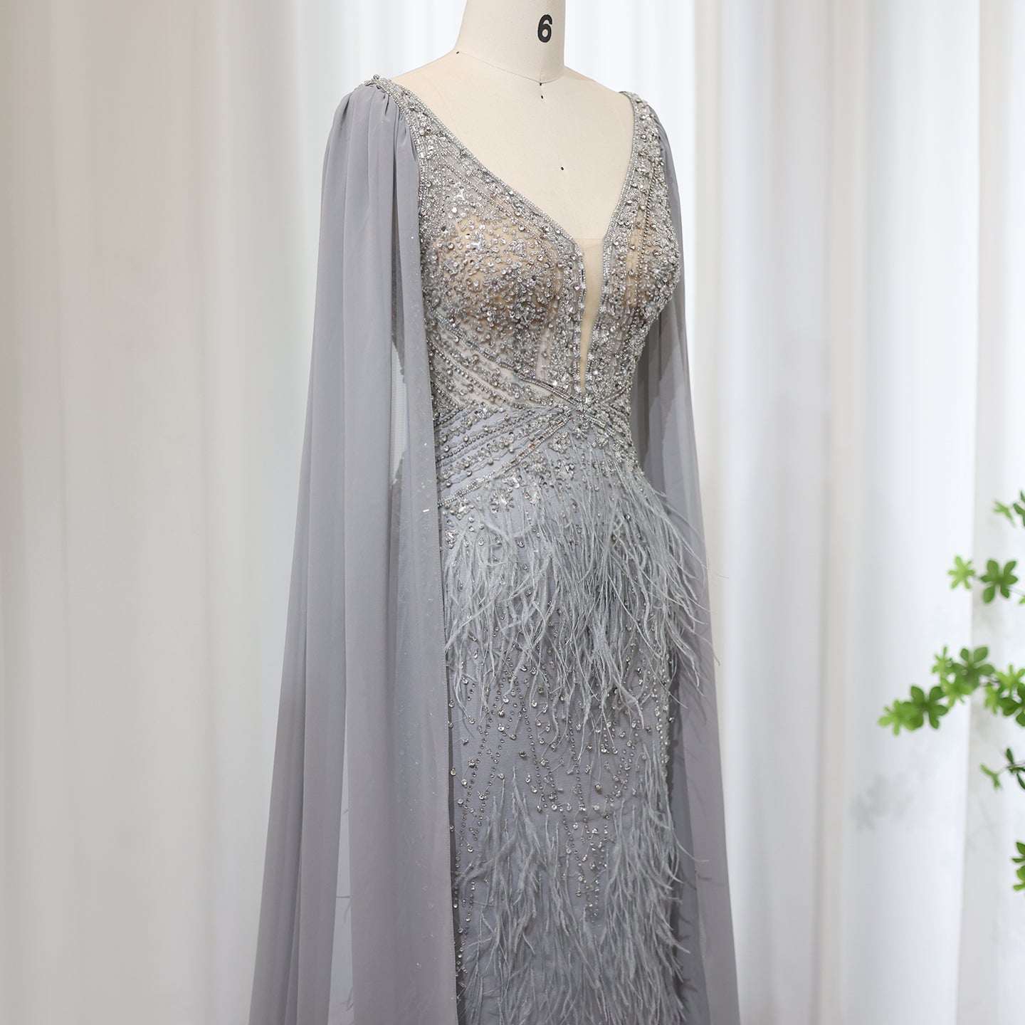 Luxury Feathers Blue Mermaid Evening Dress with Cape Sleeves SS027