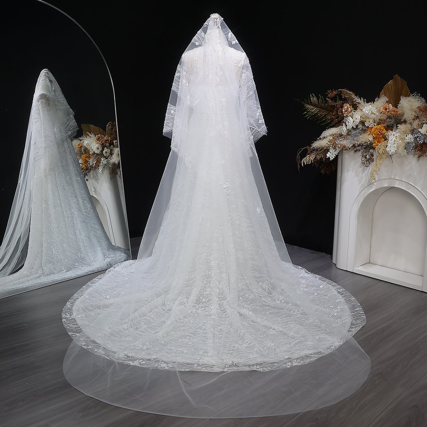 Elegant Sequins Beaded Lace Long Sleeve Wedding Dress SW525