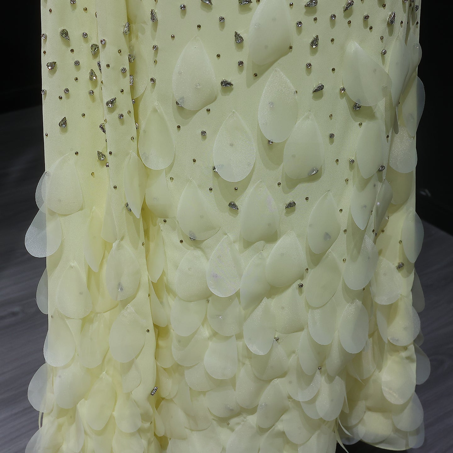 Luxury 3D Floral Crystal Yellow Fitted Evening Dress XD034